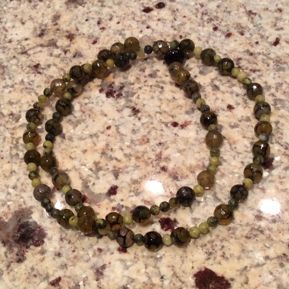 fire agate and yellow turquoise bead ⭐️ necklace - Picture 2 of 4